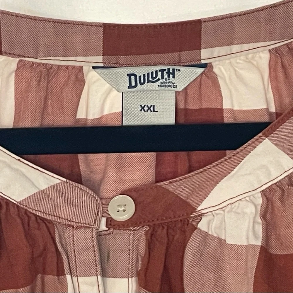 Duluth Trading Co Rust and White Plaid Button Down Shirt - Picture 3 of 5